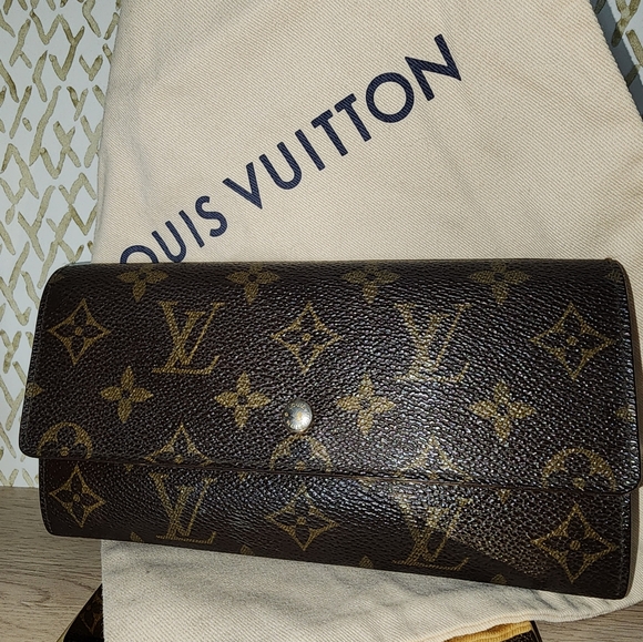 Louis Vuitton Handbags - Louis Vuitton Sarah cloth wallet